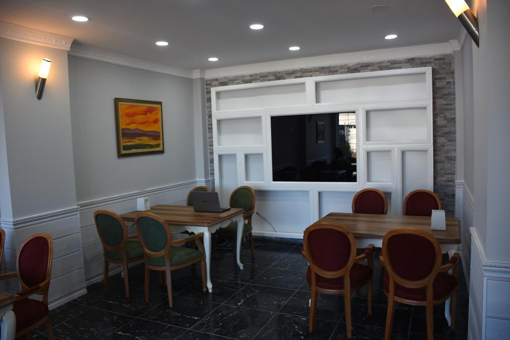 King Butique Hotel Yomra Luaran gambar